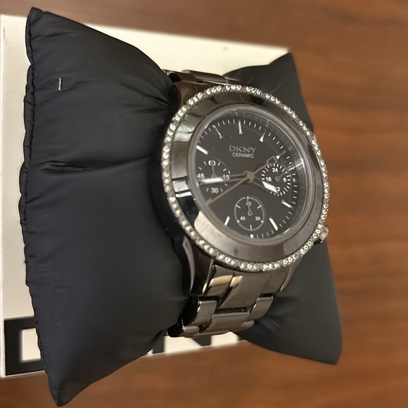 DKNY Women’s Watch - Picture 2 of 6